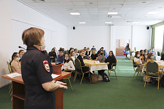 Урок права провели для старшеклассников четырех школ района